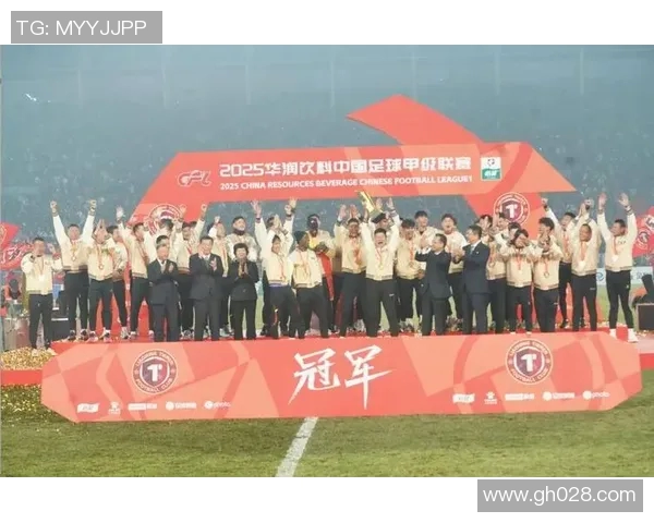 辽宁队迎战恒大队争夺中超冠军荣耀的关键之战 辽宁队迎战恒大队争夺中超冠军荣耀的关键之战